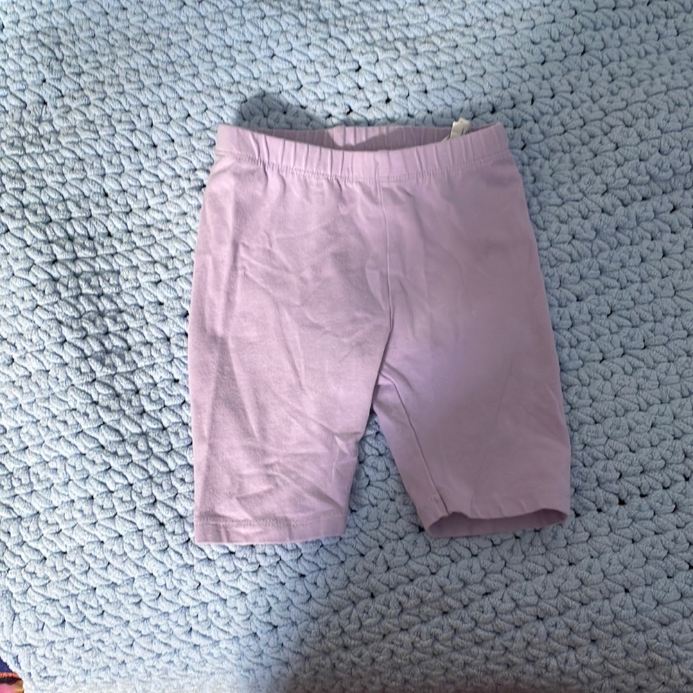 3 pairs of cotton polyester shorts and one pair of leggings